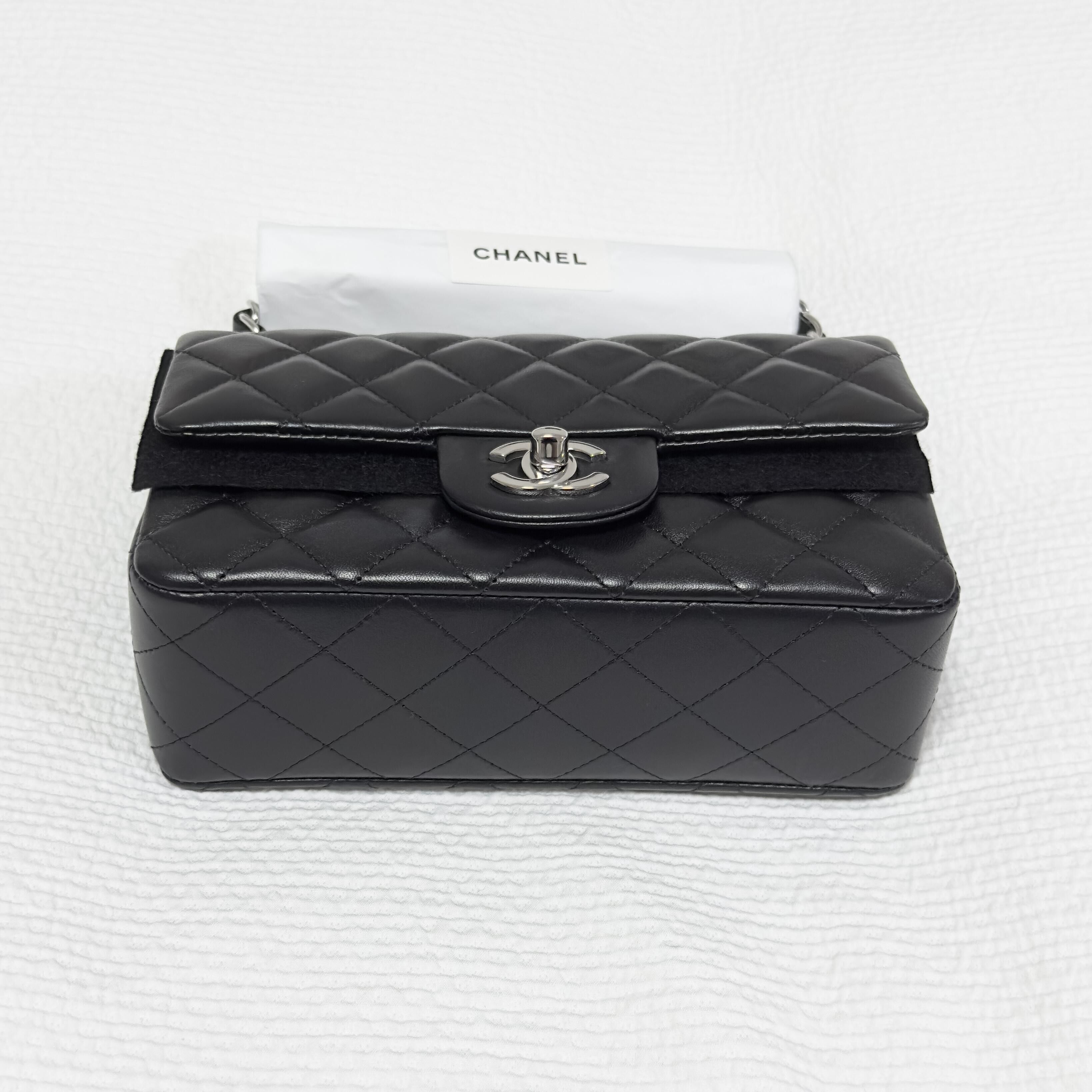 【激レア】23B☆CHANEL☆ シャネル ミニマトラッセ シルバー金具